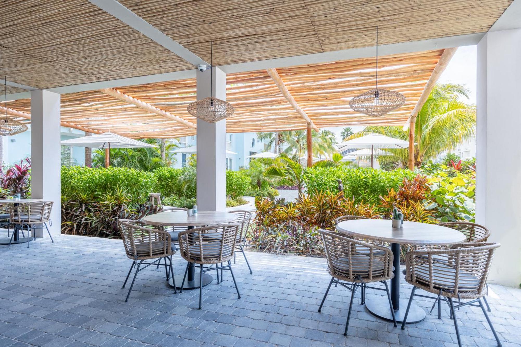 Dolphin Suites & Wellness Curacao يلمستاد المظهر الخارجي الصورة